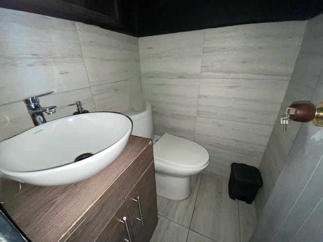 Local en arriendo en Laureles, Medellín, 60 m² · foto 11 de 13