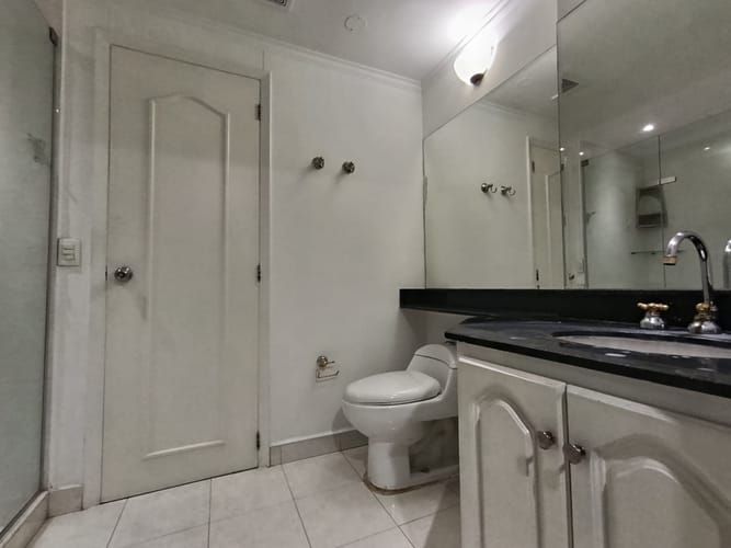 Apartamento de 3 alcobas en arriendo en Castropol, Medellín, 170 m² · foto 16 de 20