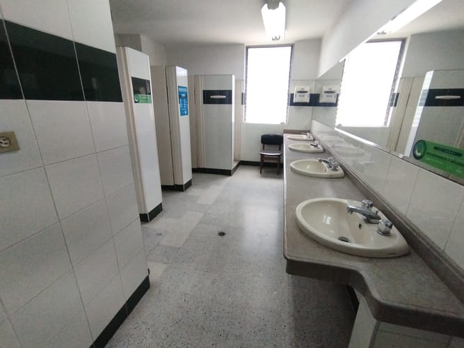 Bodega en arriendo en San Jose Obrero, Bello, 1707 m² · foto 8 de 20