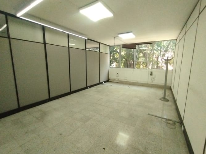 Bodega en arriendo en San Jose Obrero, Bello, 1707 m² · foto 13 de 20