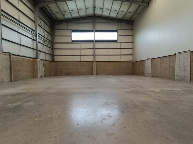 Bodega en arriendo en Actividad Multiple, Copacabana, 1007 m² · foto 5 de 15
