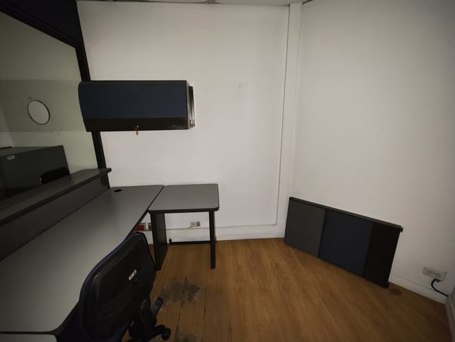 Oficina en arriendo en La Candelaria, Medellín, 135 m² · foto 2 de 12