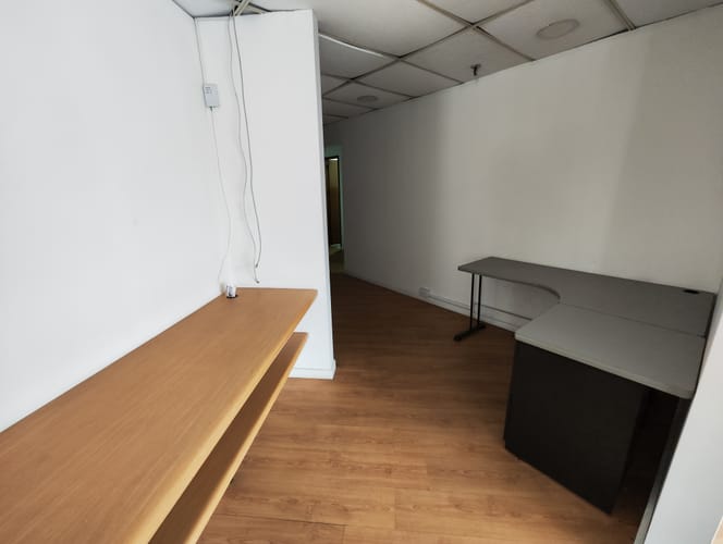 Oficina en arriendo en La Candelaria, Medellín, 135 m² · foto 11 de 12