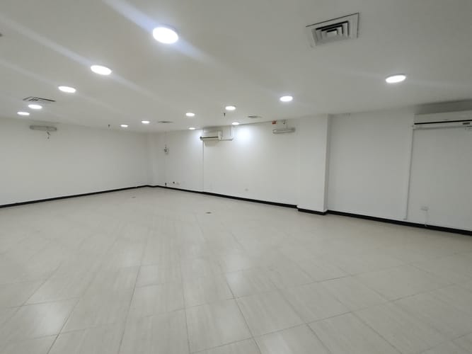 Local en arriendo en La Candelaria, Medellín, 85 m² · foto 8 de 14