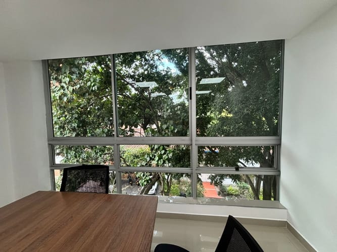 Oficina en arriendo en Suramericana, Medellín, 73 m² · foto 12 de 13