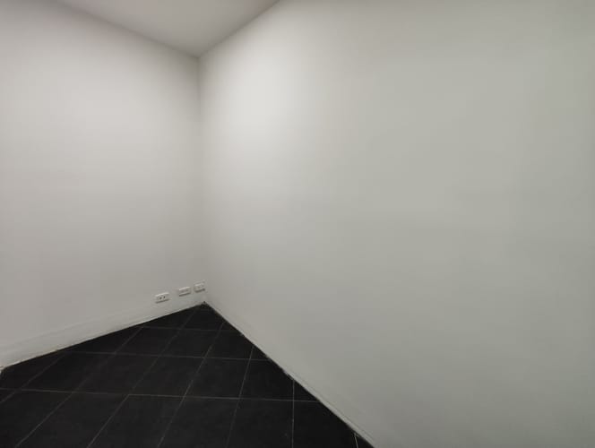 Oficina en arriendo en El Poblado, Medellín, 60 m² · foto 4 de 8