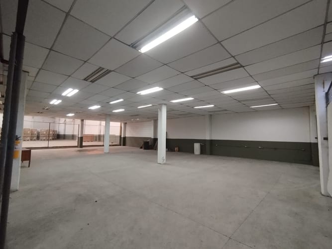 Bodega en arriendo en Zona Industrial No. 1, Itagüí, 2100 m² · foto 18 de 20