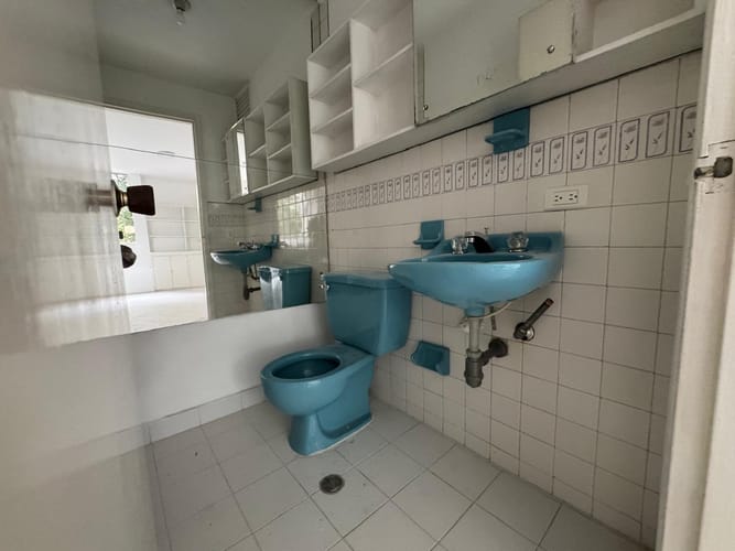 Oficina en arriendo en Manila, Medellín, 140 m² · foto 5 de 13