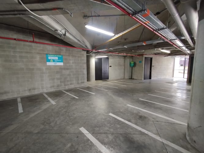Local en arriendo en Llano Grande, Rionegro, 100 m² · foto 3 de 10