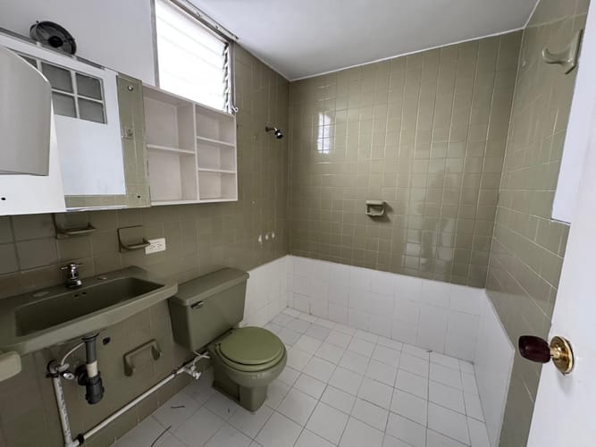 Oficina en arriendo en Manila, Medellín, 140 m² · foto 8 de 13