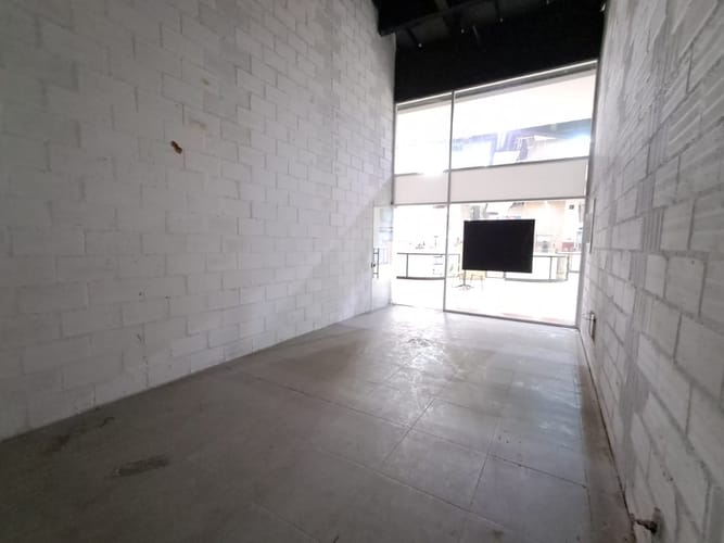 Local en arriendo en Suramérica, Itagüí, 25 m² · foto 3 de 8