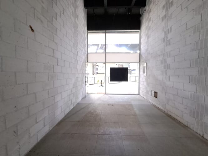 Local en arriendo en Suramérica, Itagüí, 25 m² · foto 5 de 8