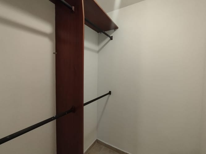 Apartamento de 4 alcobas en arriendo en Laureles, Medellín, 240 m² · foto 20 de 20
