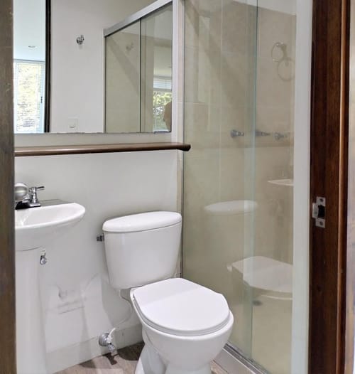 Apartamento de 2 alcobas en arriendo en Loma Del Esmeraldal, Envigado, 70 m² · foto 6 de 9