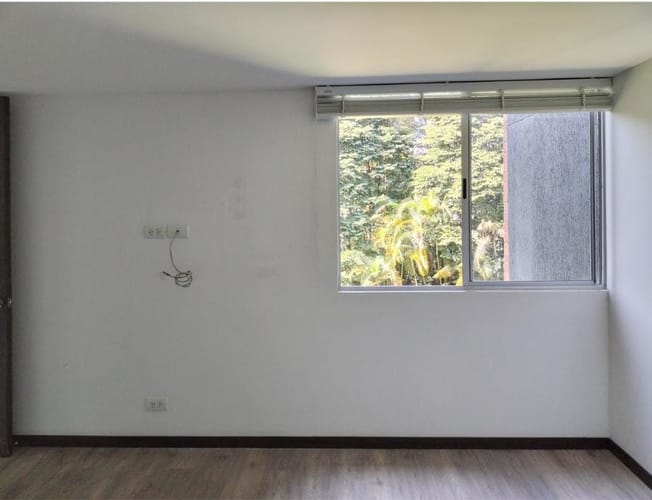 Apartamento de 2 alcobas en arriendo en Loma Del Esmeraldal, Envigado, 70 m² · foto 7 de 9