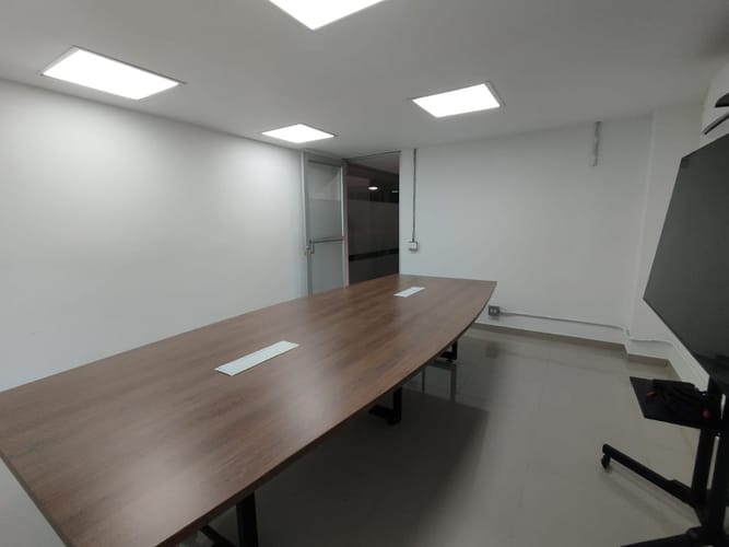 Oficina en arriendo en Laureles, Medellín, 30 m² · foto 4 de 9