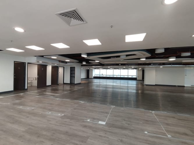 Oficina en arriendo en Belén, Medellín, 496 m² · foto 6 de 14