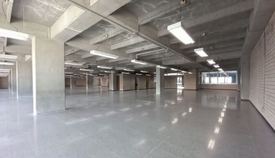 Local en arriendo en Guayabal, Medellín, 350 m² · foto 6 de 8