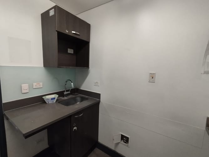 Oficina en arriendo en Belén, Medellín, 496 m² · foto 10 de 14