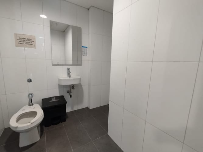 Oficina en arriendo en Belén, Medellín, 496 m² · foto 11 de 14