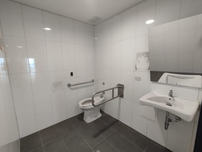 Oficina en arriendo en Belén, Medellín, 496 m² · foto 13 de 14