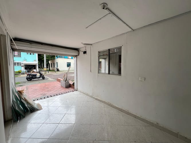 Local en arriendo en Laureles, Medellín, 18 m² · foto 5 de 18