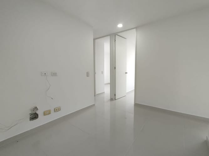 Apartamento de 3 alcobas en arriendo en El Poblado, Medellín, 84 m² · foto 3 de 16