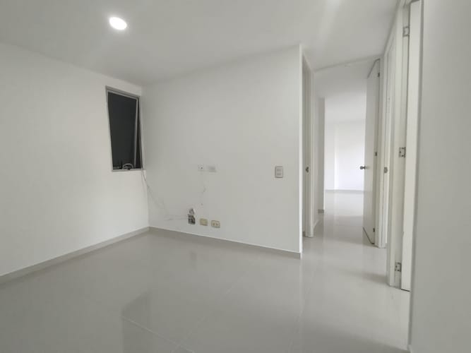 Apartamento de 3 alcobas en arriendo en El Poblado, Medellín, 84 m² · foto 4 de 16