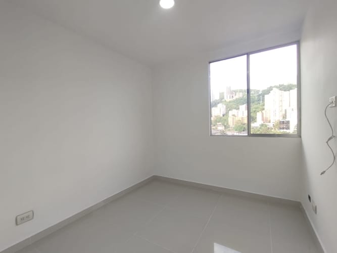 Apartamento de 3 alcobas en arriendo en El Poblado, Medellín, 84 m² · foto 8 de 16
