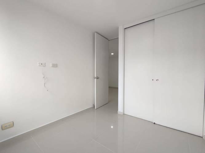 Apartamento de 3 alcobas en arriendo en El Poblado, Medellín, 84 m² · foto 9 de 16