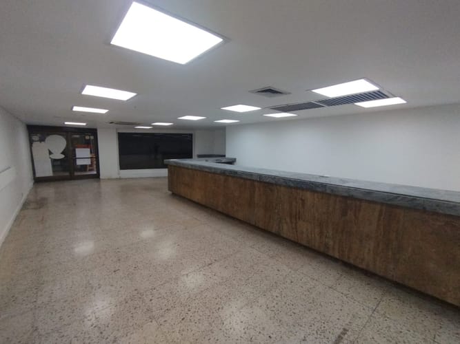 Local en arriendo en La Candelaria, Medellín, 178 m² · foto 8 de 17