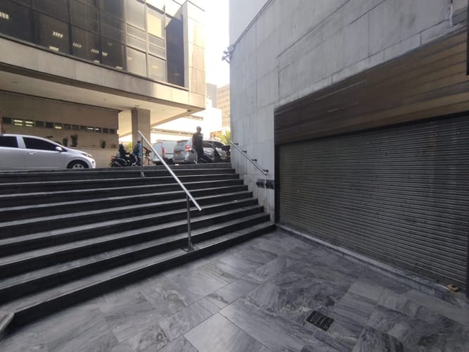 Local en arriendo en La Candelaria, Medellín, 178 m² · foto 16 de 17