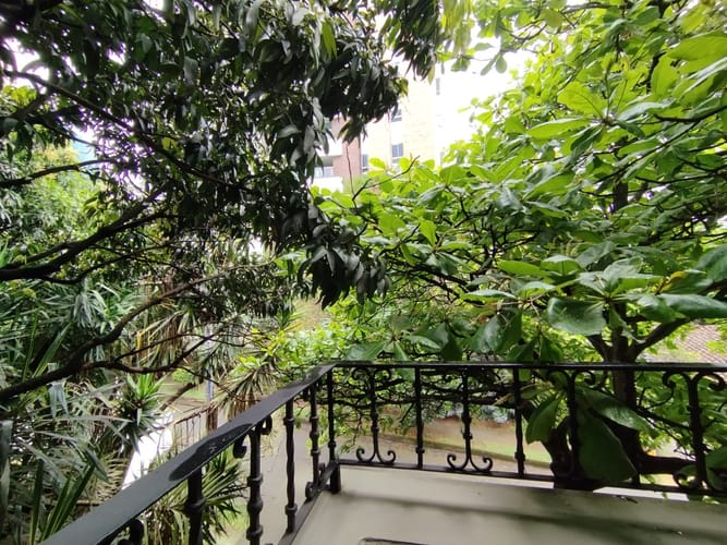 Apartamento de 2 alcobas en arriendo en El Poblado, Medellín, 83 m² · foto 2 de 17