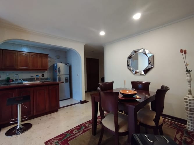 Apartamento de 2 alcobas en arriendo en El Poblado, Medellín, 83 m² · foto 3 de 17