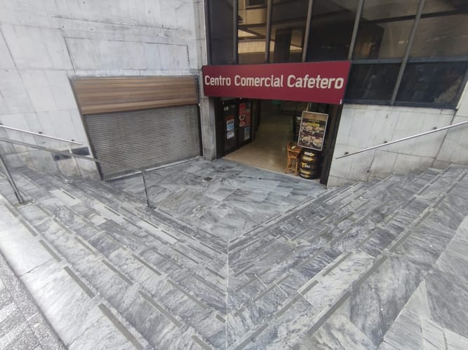 Local en arriendo en La Candelaria, Medellín, 178 m² · foto 17 de 17
