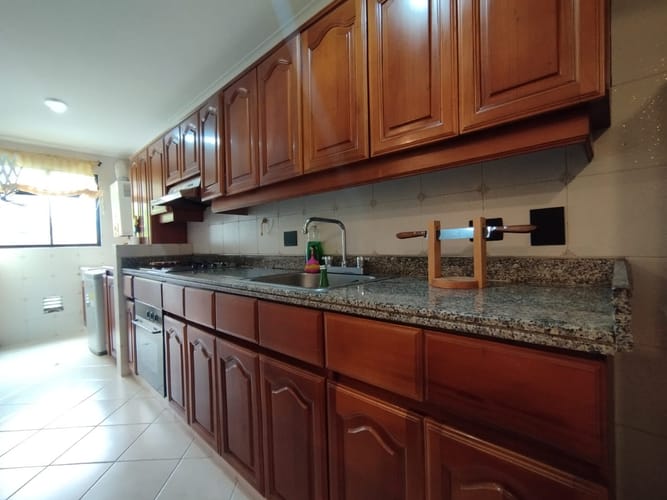 Apartamento de 2 alcobas en arriendo en El Poblado, Medellín, 83 m² · foto 16 de 17