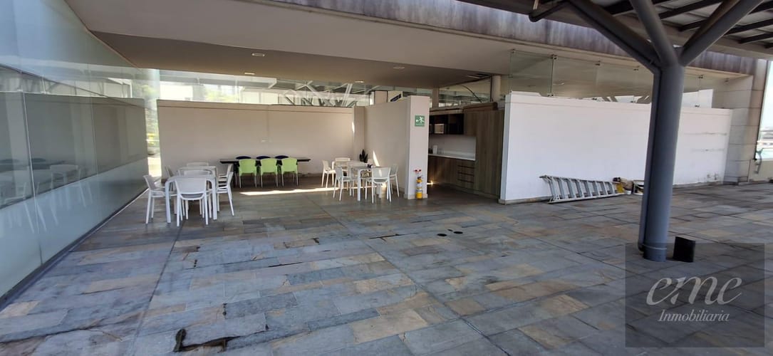 Oficina en venta en Urbanizacion El Pinar Alto, Medellín, 69 m² · foto 3 de 18