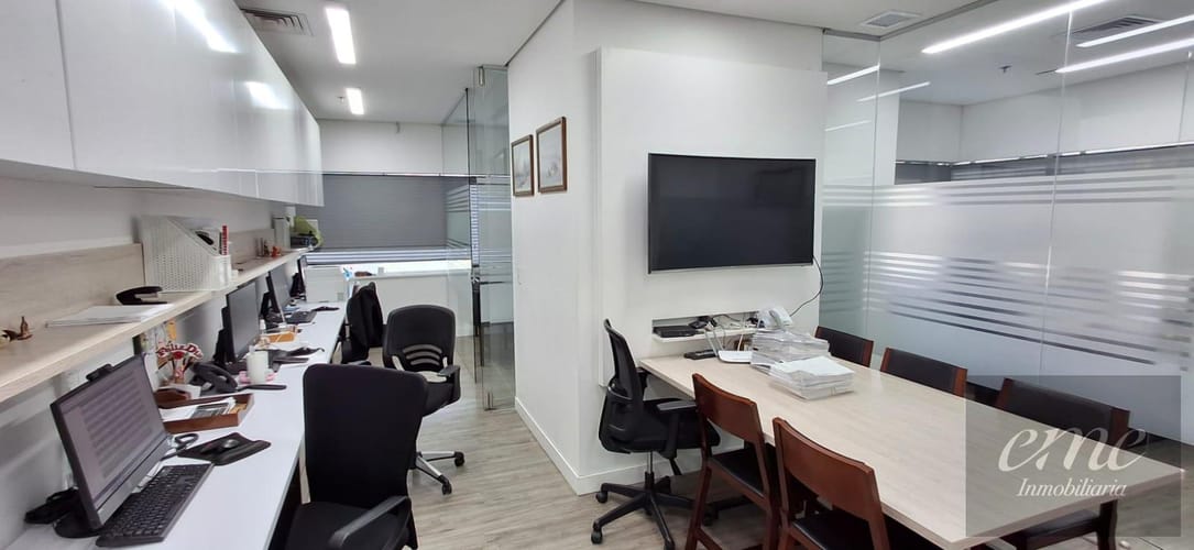 Oficina en venta en Urbanizacion El Pinar Alto, Medellín, 69 m² · foto 7 de 18