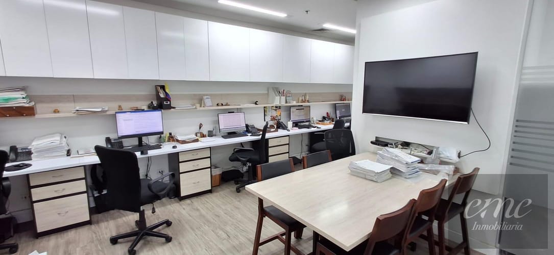 Oficina en venta en Urbanizacion El Pinar Alto, Medellín, 69 m² · foto 8 de 18