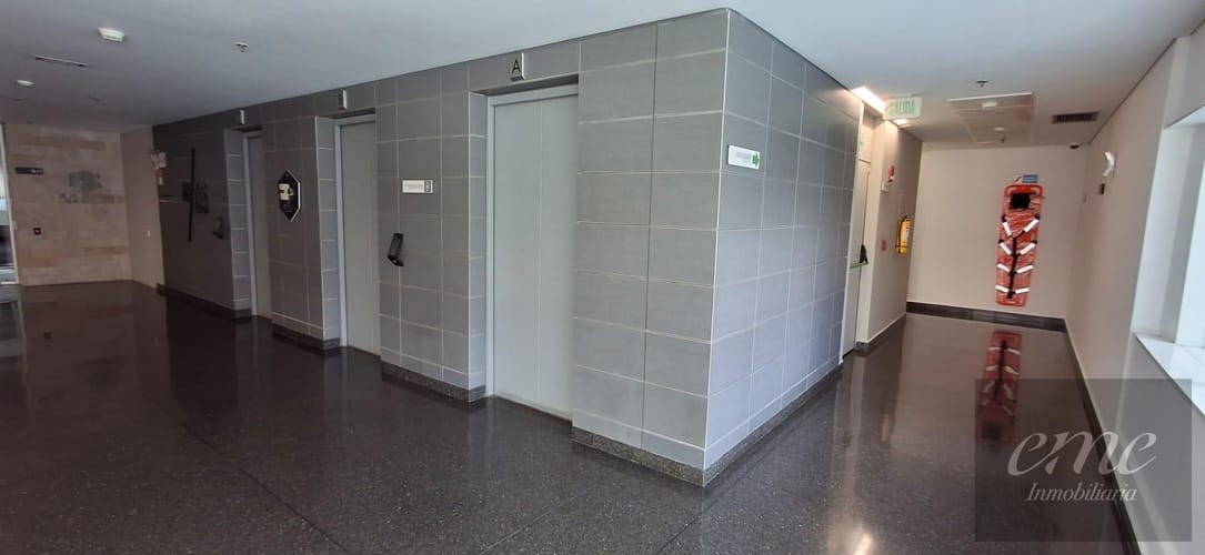 Oficina en venta en Urbanizacion El Pinar Alto, Medellín, 69 m² · foto 12 de 18
