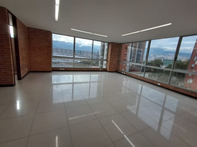 Oficina en arriendo en Colombia, Medellín, 64 m² · foto 10 de 14