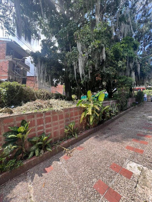 Lote en arriendo en Cabecera San Antonio De Prado, Medellín, 5800 m² · foto 2 de 20