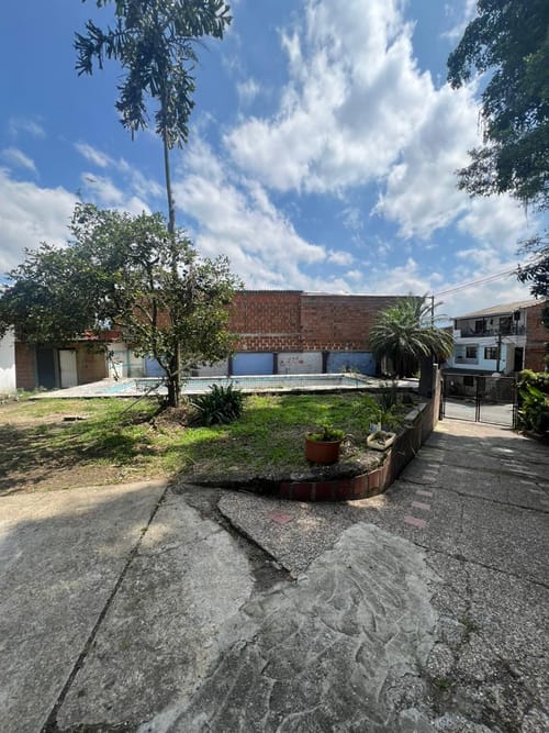 Lote en arriendo en Cabecera San Antonio De Prado, Medellín, 5800 m² · foto 3 de 20