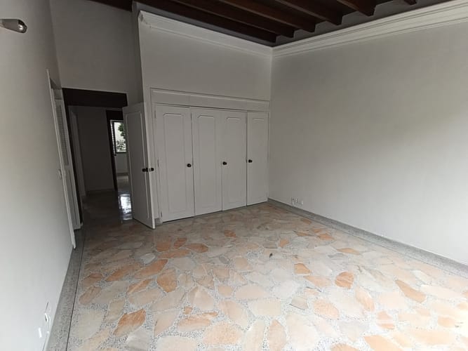 Apartamento de 3 alcobas en arriendo en El Poblado, Medellín, 140 m² · foto 6 de 20