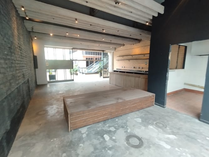 Local en arriendo en El Poblado, Medellín, 73 m² · foto 3 de 16