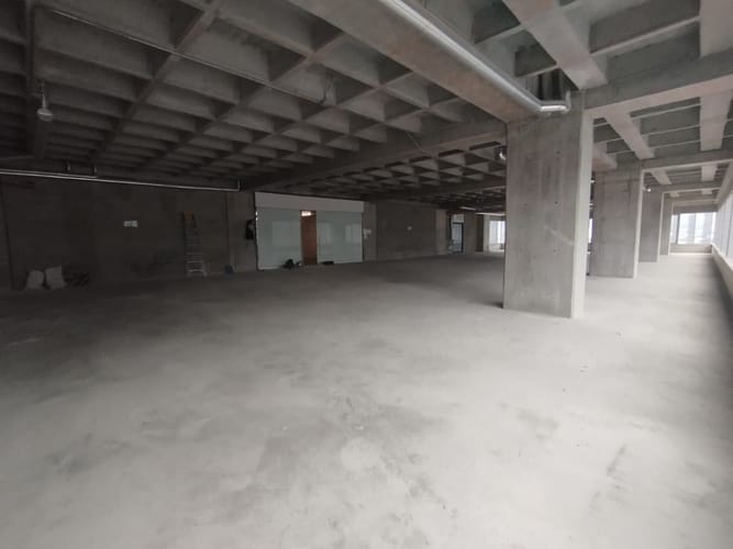 Oficina en arriendo en El Poblado, Medellín, 470 m² · foto 2 de 11