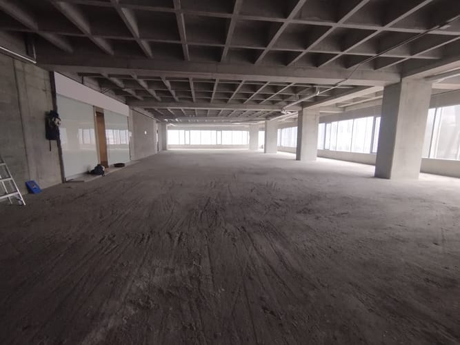 Oficina en arriendo en El Poblado, Medellín, 470 m² · foto 4 de 11