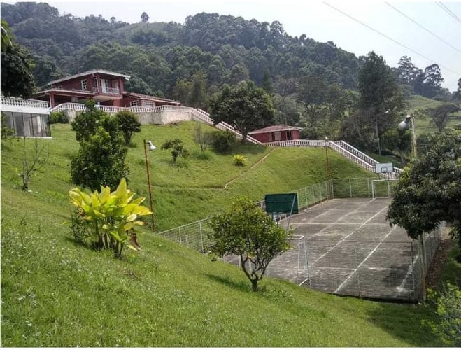 Finca en arriendo en Camino Verde, Envigado, 360 m² · foto 5 de 15