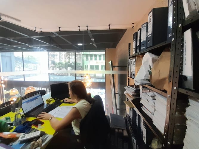 Local en arriendo en El Poblado, Medellín, 22 m² · foto 7 de 8