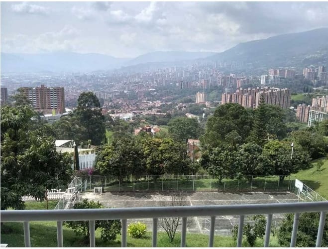 Finca en arriendo en Camino Verde, Envigado, 360 m² · foto 14 de 15